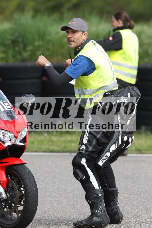 Archiv-2025/10 23.04.2025 Cornu Master School ADR/gruen-vert/13